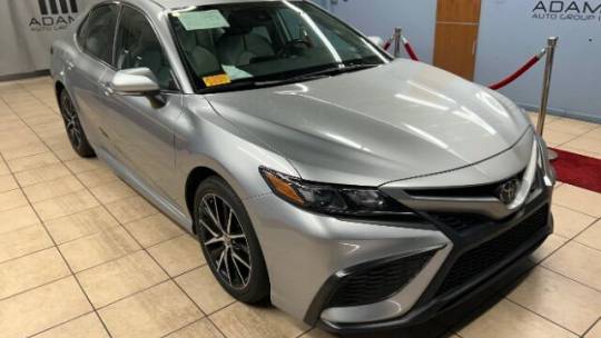 2022 Toyota Camry SE — Sedan — 64,845 mi — Charlotte, NC