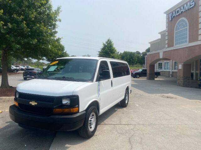 2009 Chevrolet Express Passenger Base — Passenger Van — 42,582 mi — Charlotte, NC