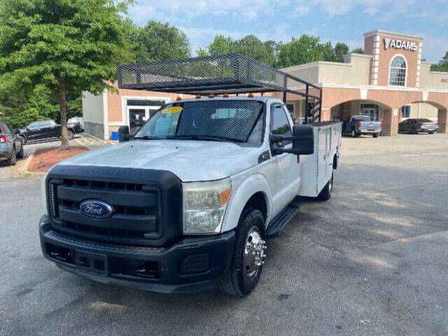 2013 Ford Super Duty F-350 Chassis Cab XL — Chassis Cab Truck — 96,359 mi — Charlotte, NC