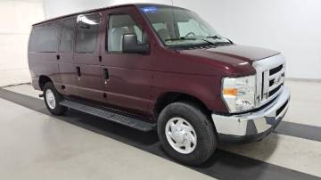 2008 Ford Econoline Wagon E-350 Super Duty XL — Passenger Van — 66,715 mi — Charlotte, NC