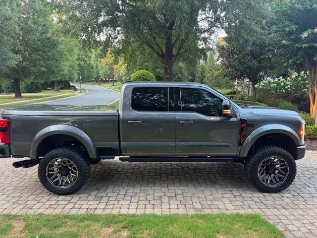 2023 Ford Super Duty F-250 LARIAT — Pickup Truck — 4,666 mi — Charlotte, NC