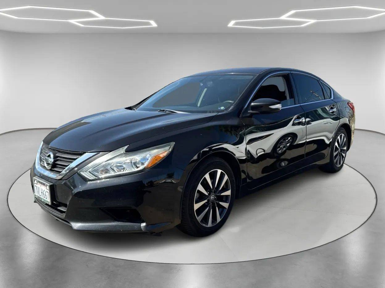 2016 Nissan Altima 2.5 SV — Sedan — 71,666 mi — Azusa, CA