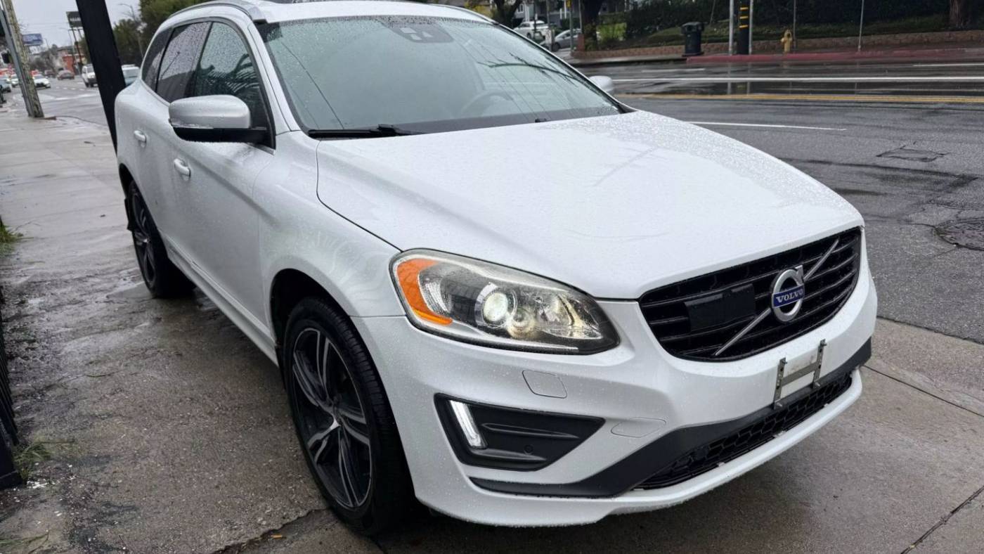 2017 Volvo XC60 R-Design — SUV — 64,203 mi — Los Angeles, CA