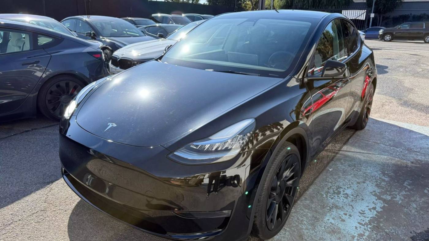 2022 Tesla Model Y Long Range — SUV — 37,228 mi — Los Angeles, CA