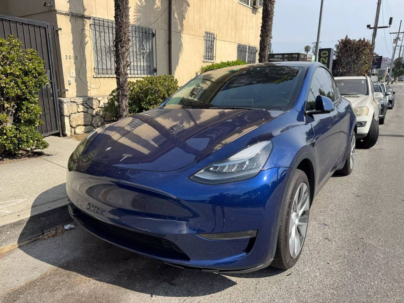 2022 Tesla Model Y Long Range — SUV — 22,879 mi — Los Angeles, CA