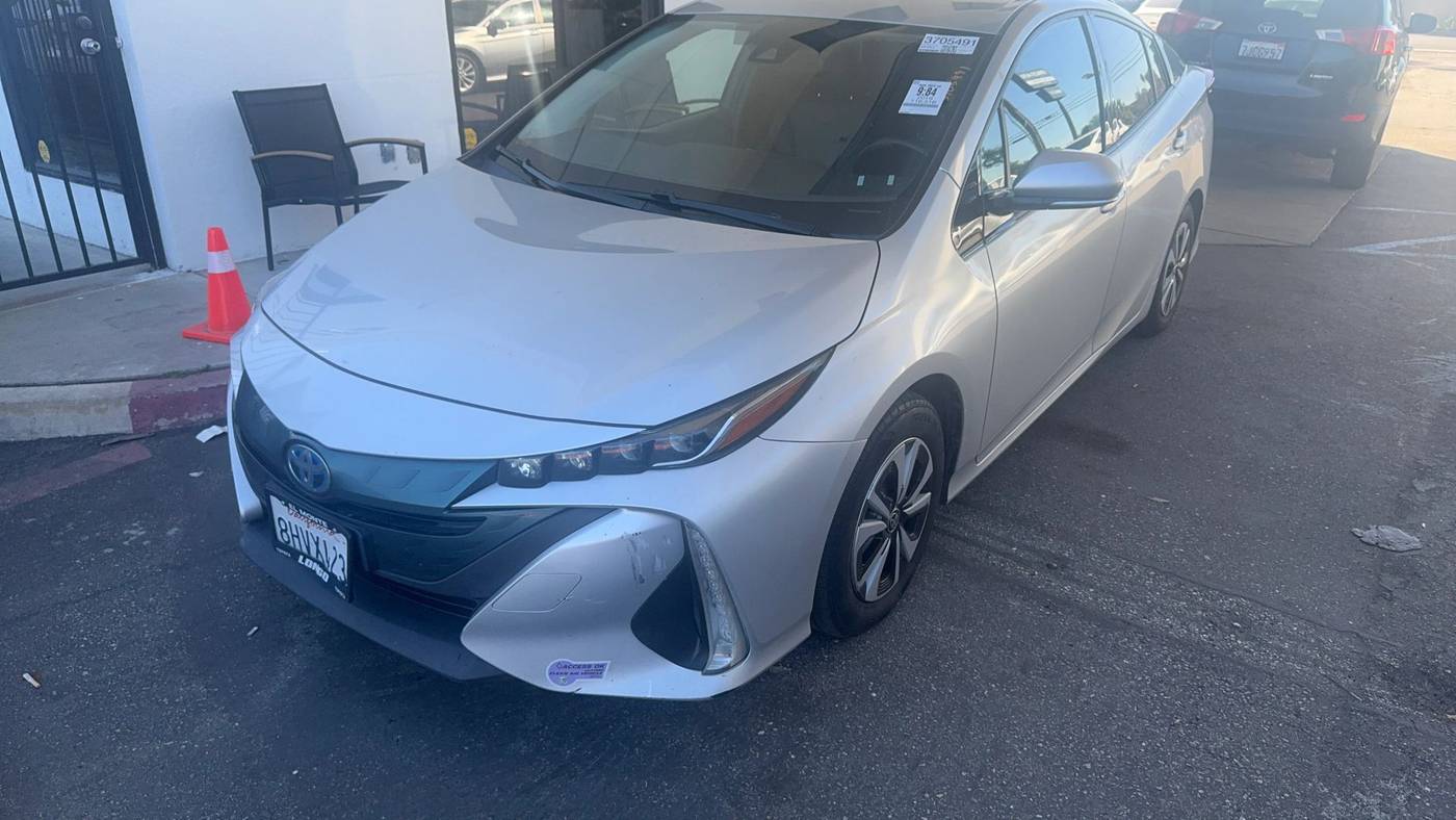 2019 Toyota Prius Prime Plus — Hatchback — 116,546 mi — Azusa, CA