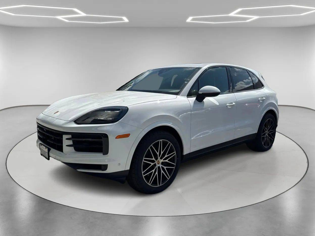 2025 Porsche Cayenne Cayenne — SUV — 2,993 mi — Azusa, CA