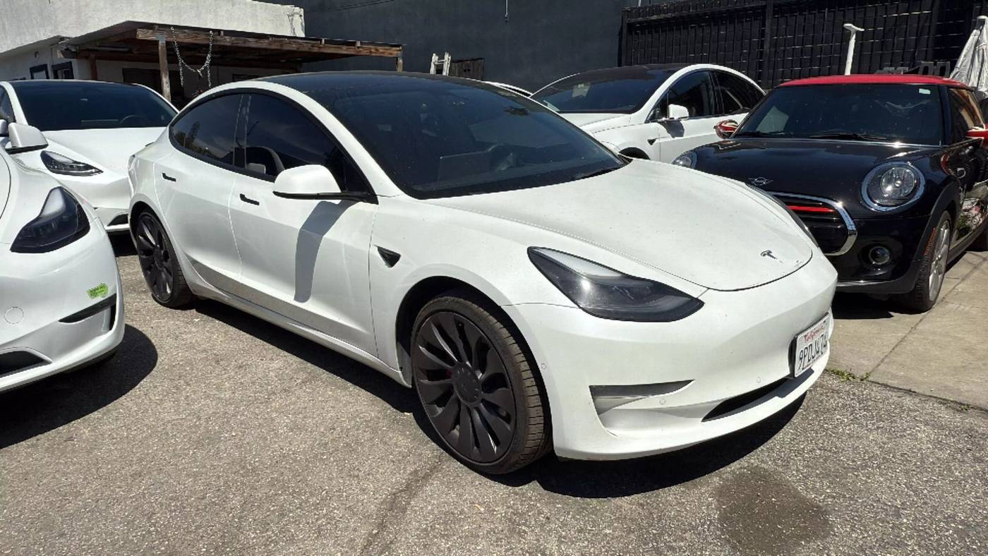 2022 Tesla Model 3 Performance — Sedan — 105,059 mi — Los Angeles, CA