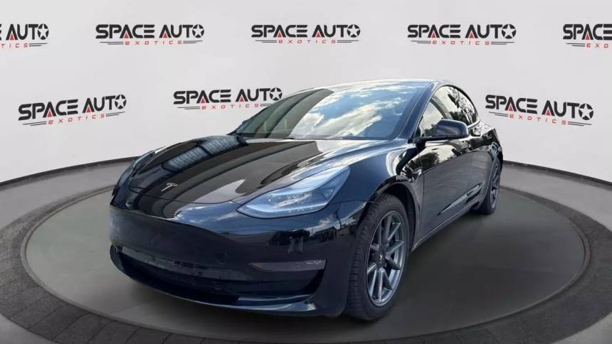 2021 Tesla Model 3 Long Range — Sedan — 91,924 mi — Los Angeles, CA