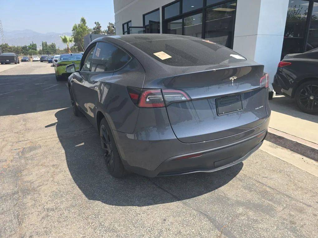 2023 Tesla Model Y Long Range — SUV — 18,015 mi — Azusa, CA