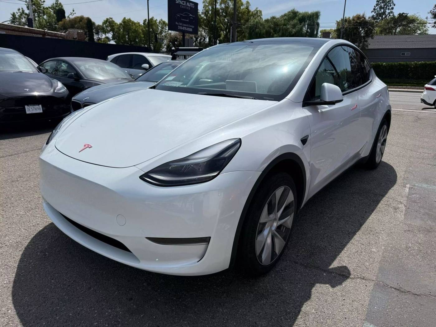 2024 Tesla Model Y Long Range — SUV — 15,543 mi — Los Angeles, CA