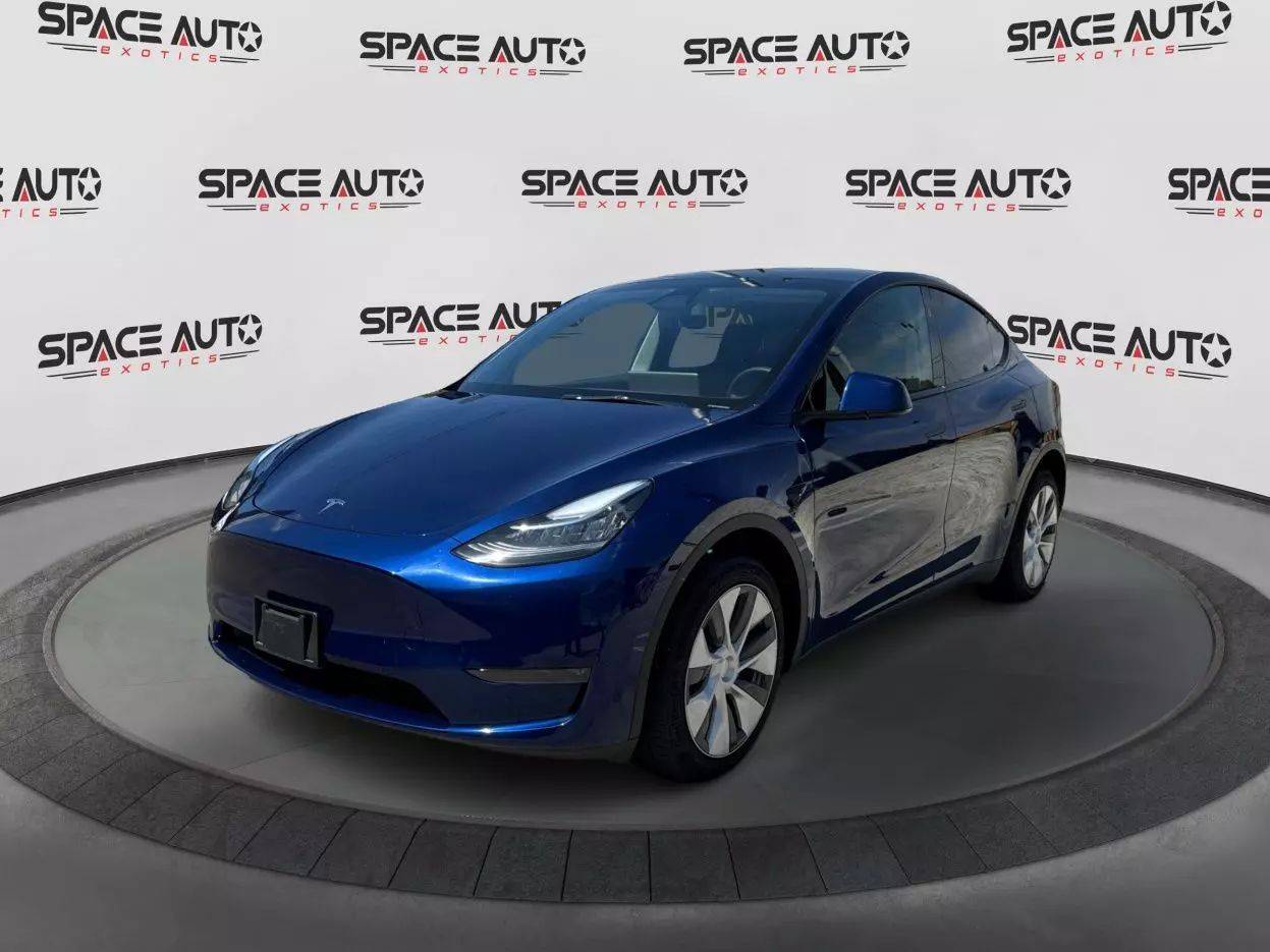 2023 Tesla Model Y Long Range — SUV — 23,524 mi — Los Angeles, CA