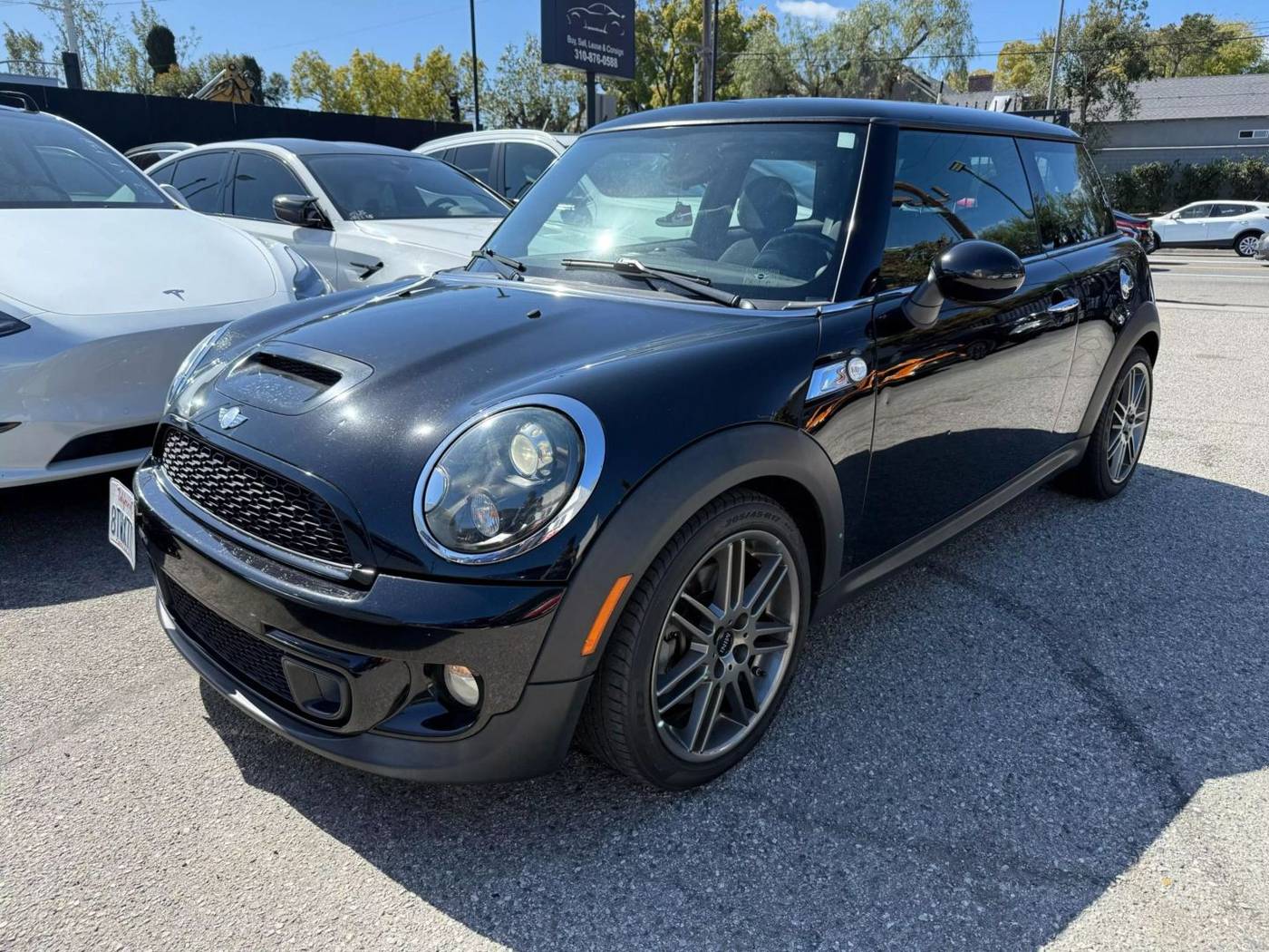 2011 MINI Hardtop Cooper S — Hatchback — 125,473 mi — Los Angeles, CA