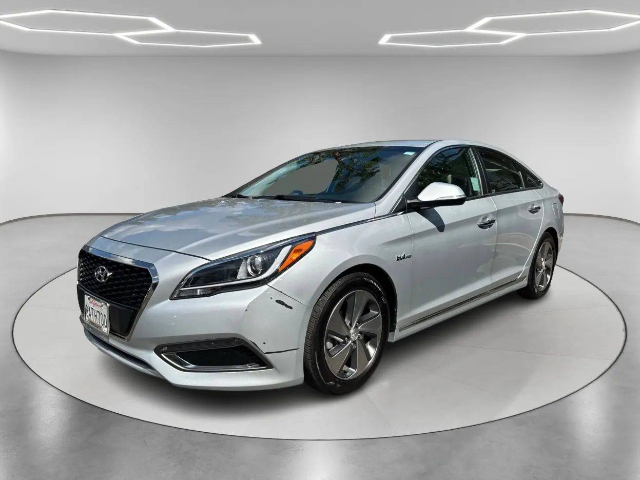 2017 Hyundai Sonata Hybrid Limited — Sedan — 53,335 mi — Azusa, CA