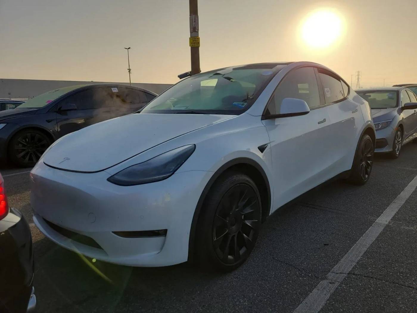 2022 Tesla Model Y Long Range — SUV — 17,393 mi — Azusa, CA