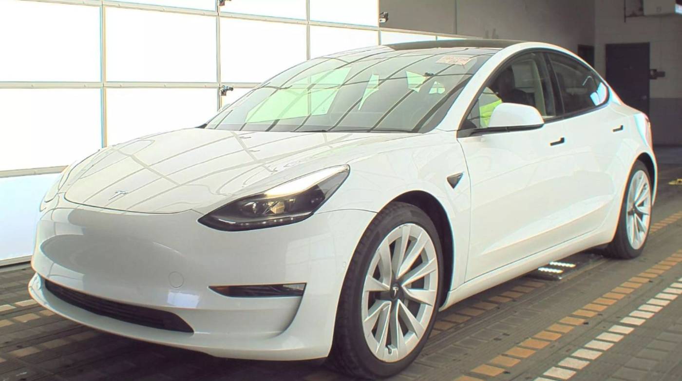 2022 Tesla Model 3 Long Range — Sedan — 25,022 mi — Los Angeles, CA