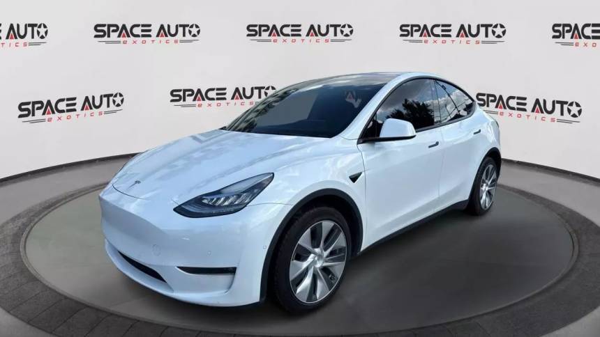 2022 Tesla Model Y Long Range — SUV — 84,249 mi — Los Angeles, CA