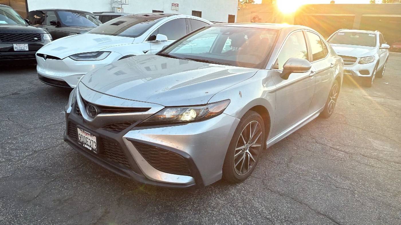 2023 Toyota Camry SE — Sedan — 54,883 mi — Azusa, CA