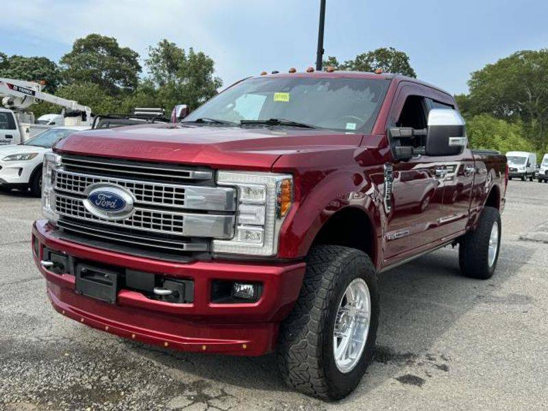 2018 Ford Super Duty F-250 Platinum — Pickup Truck — 111,268 mi — Patchogue, NY