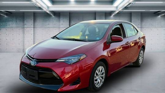 2018 Toyota Corolla XLE — Sedan — 65,520 mi — Patchogue, NY