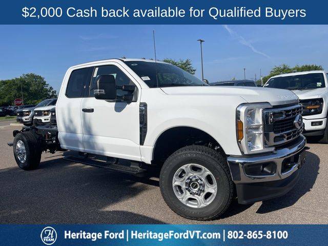 2026 Ford Super Duty F-350 XLT