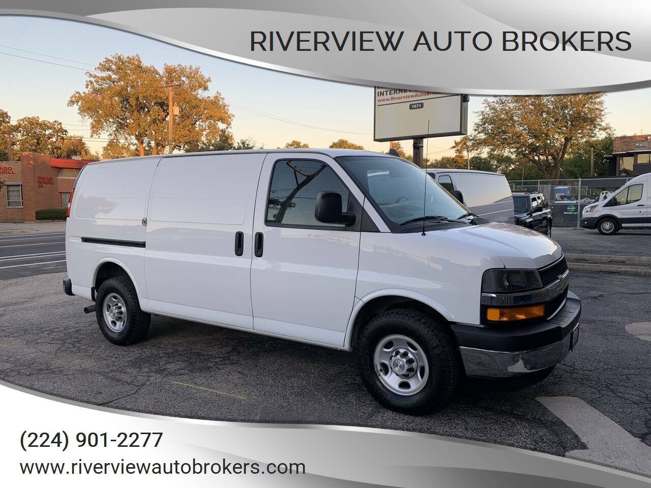 2020 Chevrolet Express Cargo Van Base — Cargo Van — 115,957 mi — Des Plaines, IL