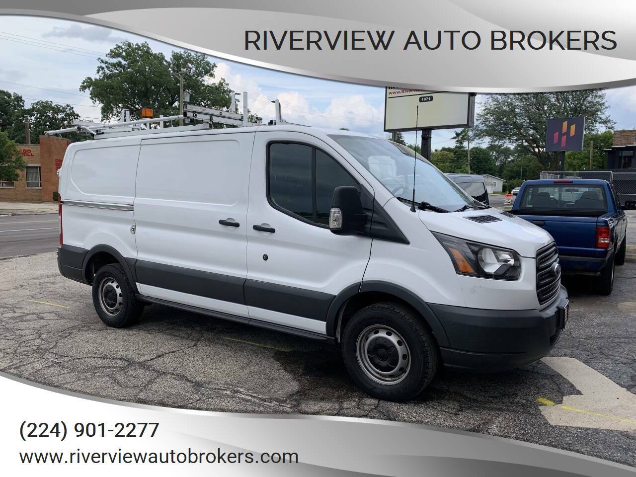2017 Ford Transit Cargo Van T-250 — Cargo Van — 97,358 mi — Des Plaines, IL