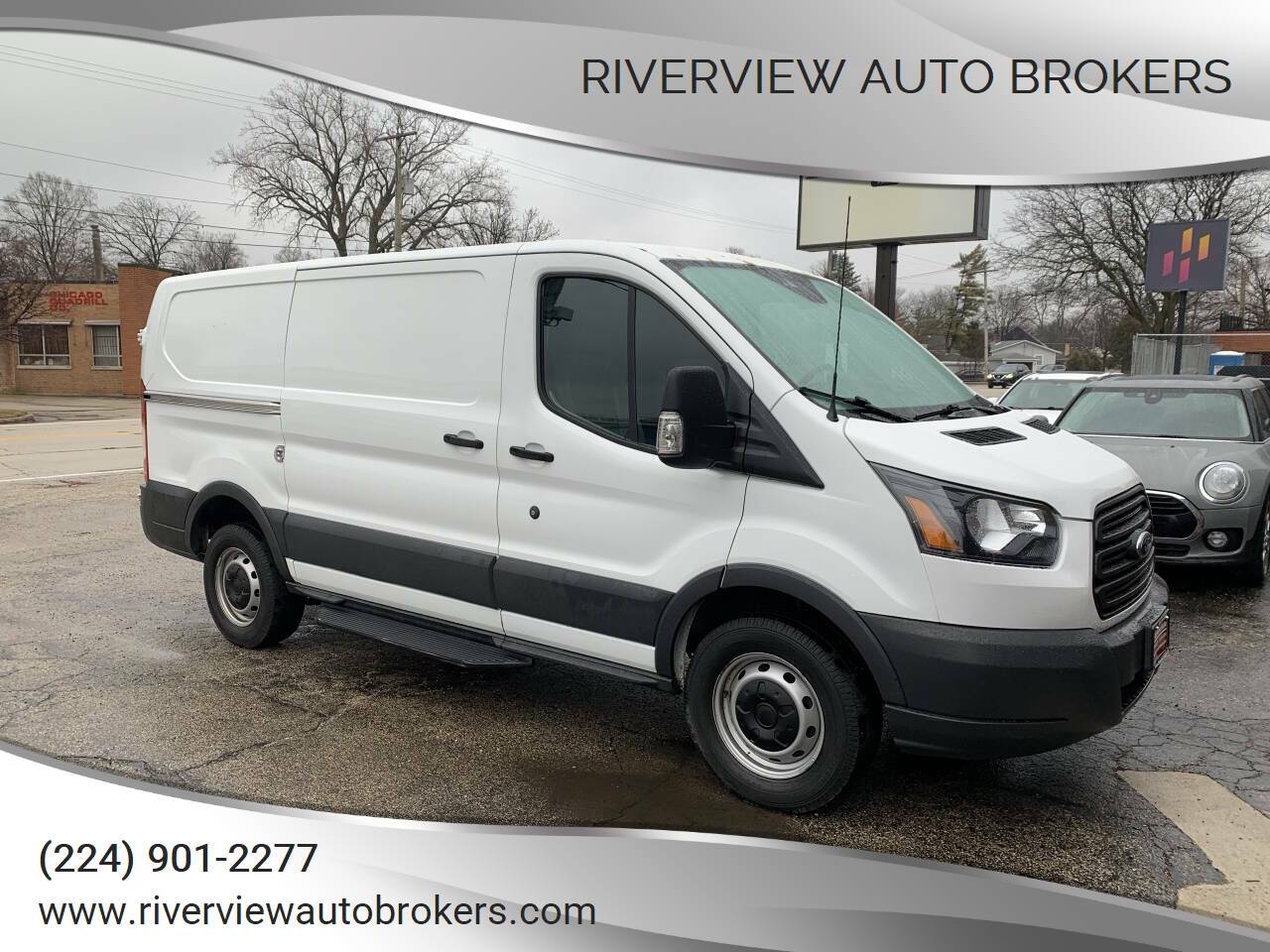2017 Ford Transit Cargo Van T-250 — Cargo Van — 108,619 mi — Des Plaines, IL