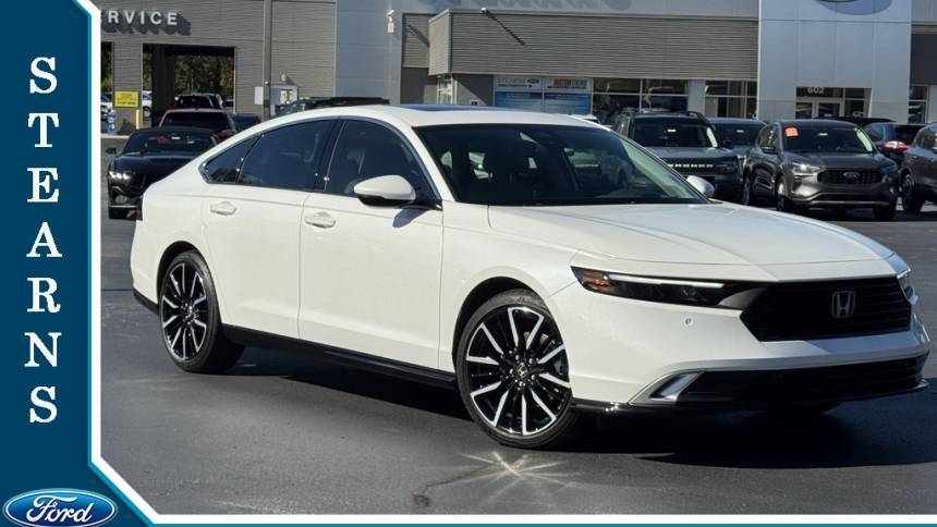 2024 Honda Accord Hybrid Touring — Sedan — 5,863 mi — Burlington, NC