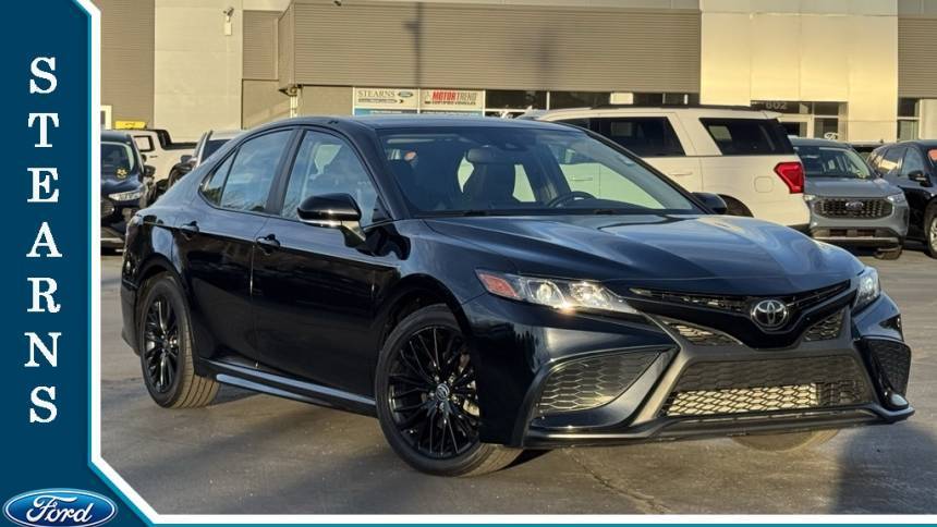 2022 Toyota Camry SE Nightshade — Sedan — 38,500 mi — Burlington, NC