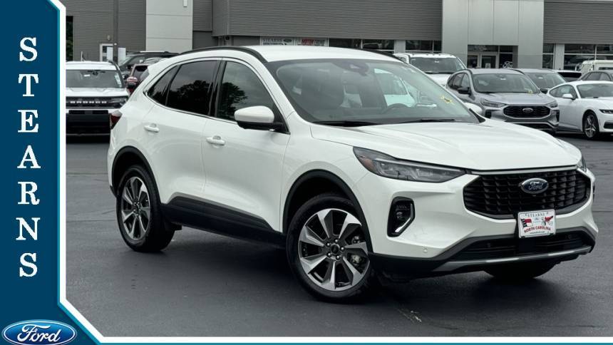 2023 Ford Escape Platinum — SUV — 10,911 mi — Burlington, NC