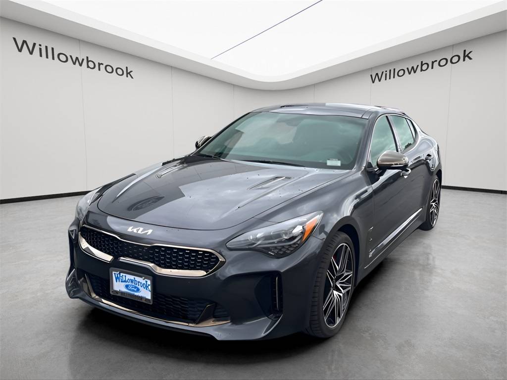 2023 Kia Stinger GT2 — Hatchback — 8,630 mi — Willowbrook, IL