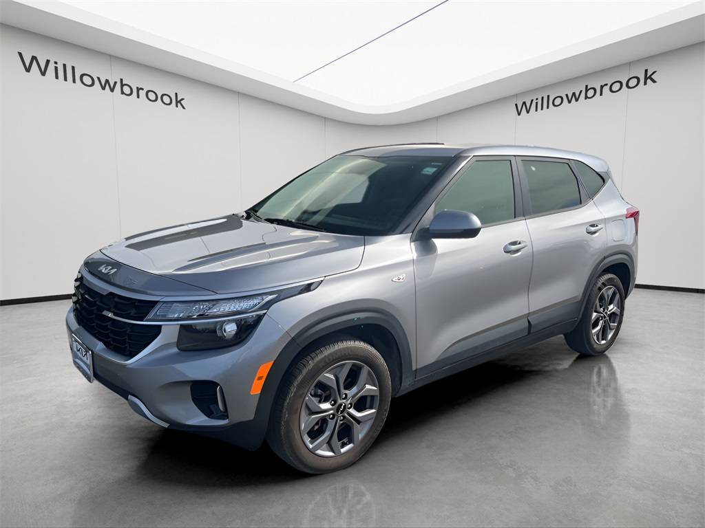 2024 Kia Seltos LX — SUV — 8,117 mi — Willowbrook, IL