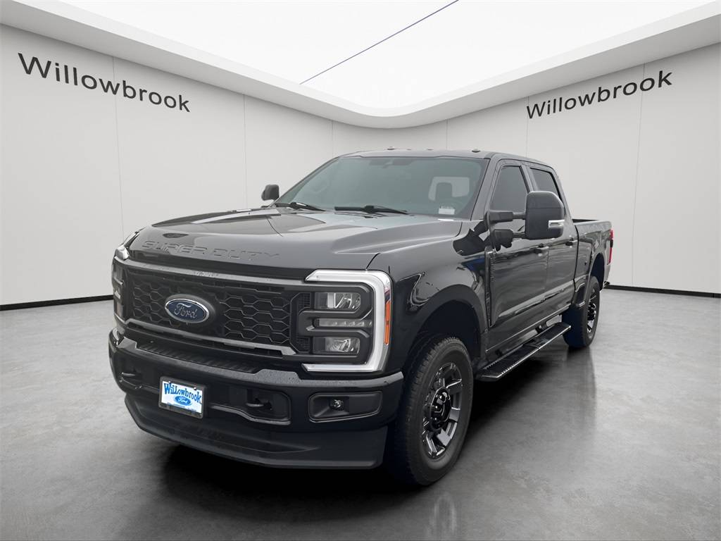 2023 Ford Super Duty F-250 LARIAT — Pickup Truck — 25,369 mi — Willowbrook, IL