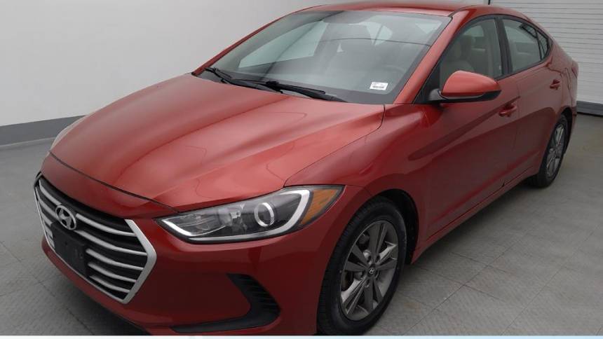 2017 Hyundai Elantra SE — Sedan — 128,811 mi — St. Louis, MO