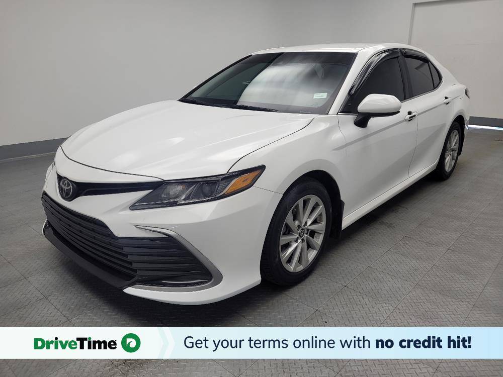 2021 Toyota Camry LE — Sedan — 61,018 mi — St. Louis, MO