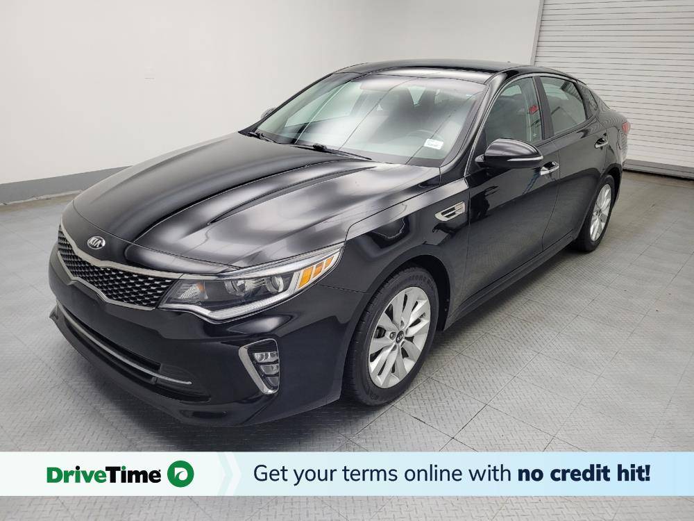 2018 Kia Optima S — Sedan — 71,288 mi — St. Louis, MO