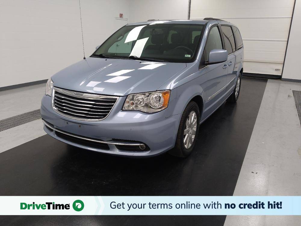 2016 Chrysler Town & Country Touring — Minivan — 101,782 mi — St. Louis, MO