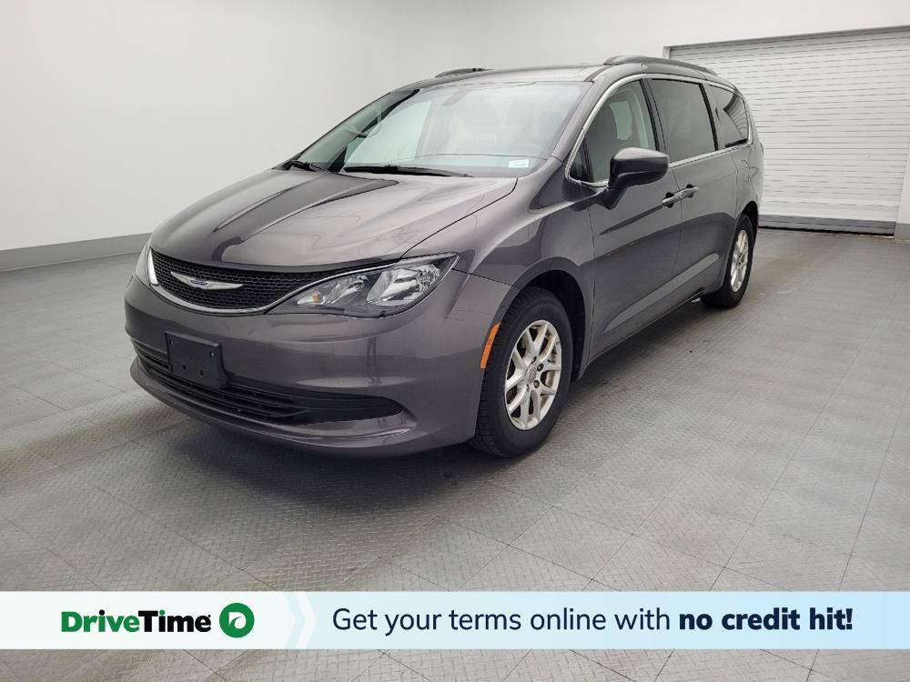 2020 Chrysler Voyager LXI — Minivan — 59,073 mi — West Palm Beach, FL