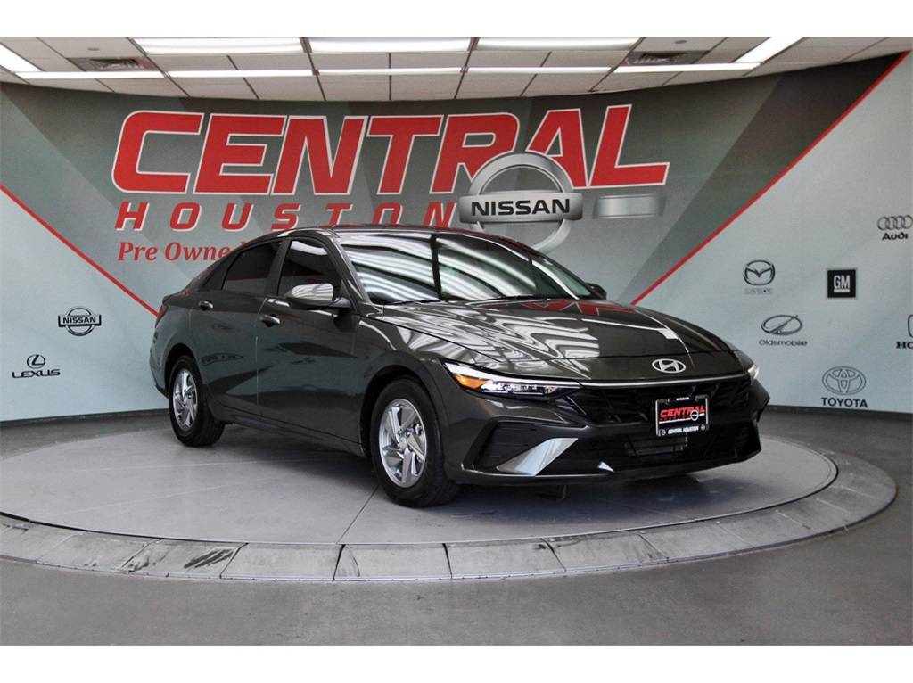 2024 Hyundai Elantra SE — Sedan — 36,896 mi — Houston, TX