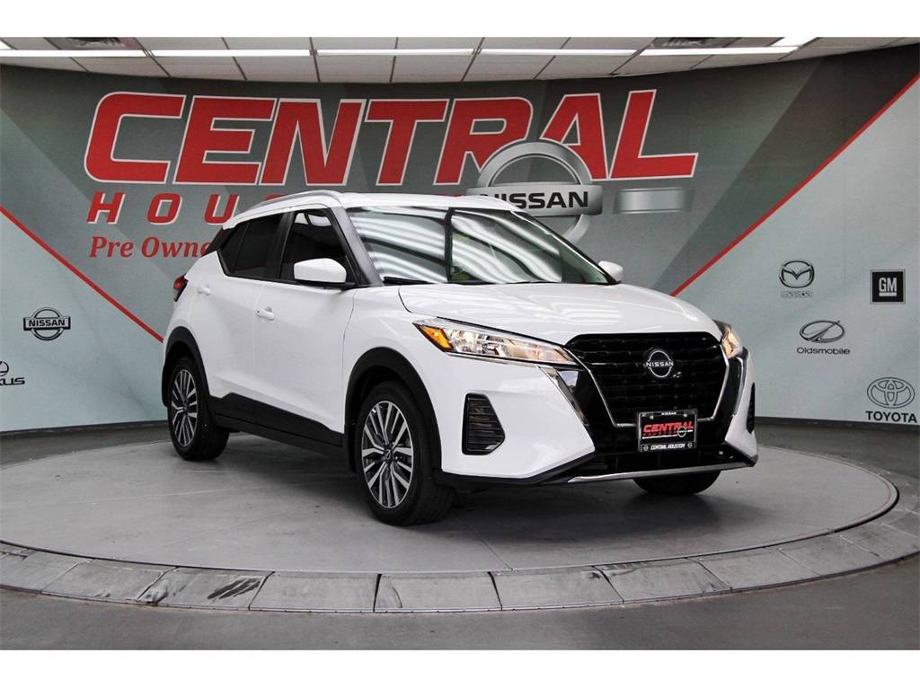 2024 Nissan Kicks SV — SUV — 17,729 mi — Houston, TX