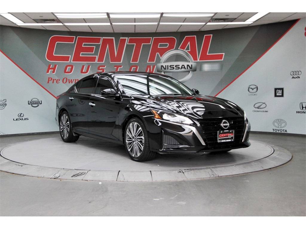 2023 Nissan Altima SL — Sedan — 65,307 mi — Houston, TX