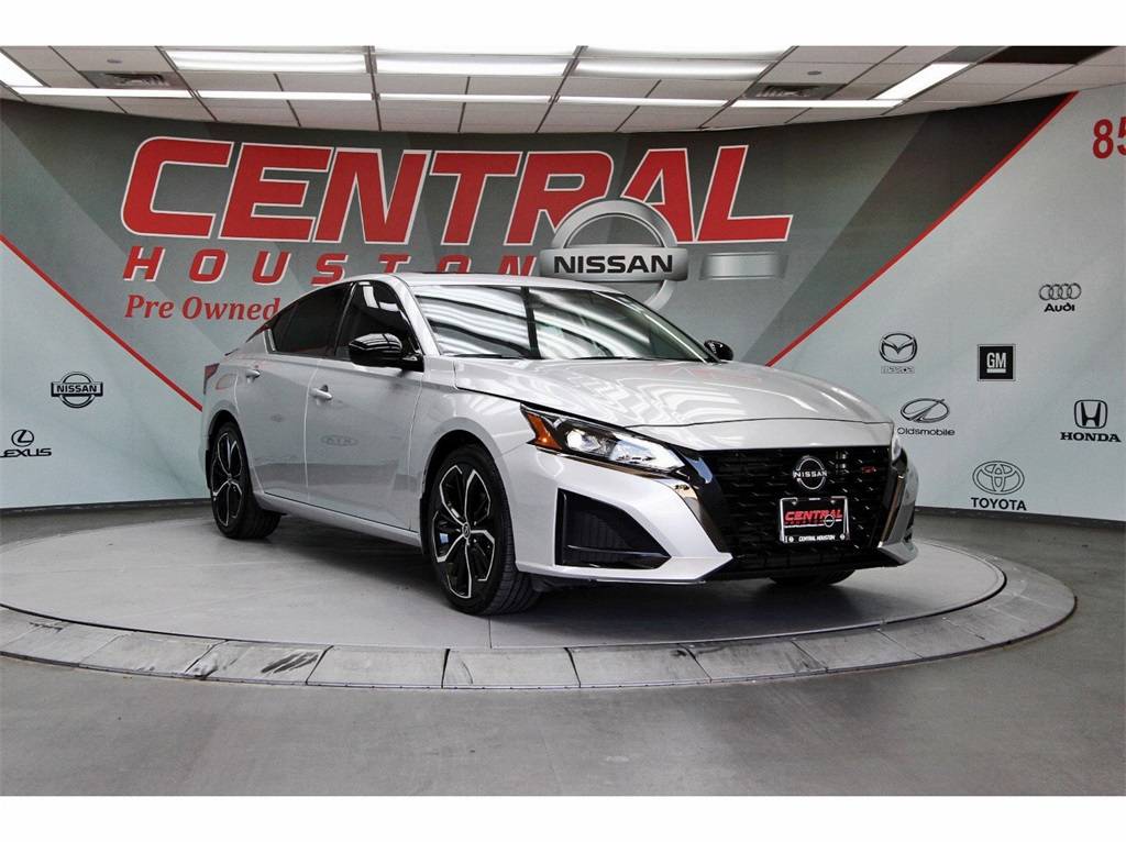 2024 Nissan Altima SR — Sedan — 10,161 mi — Houston, TX