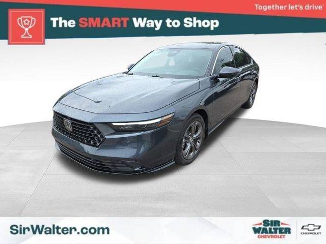2025 Honda Accord Hybrid EX-L — Sedan — 2,698 mi — Raleigh, NC