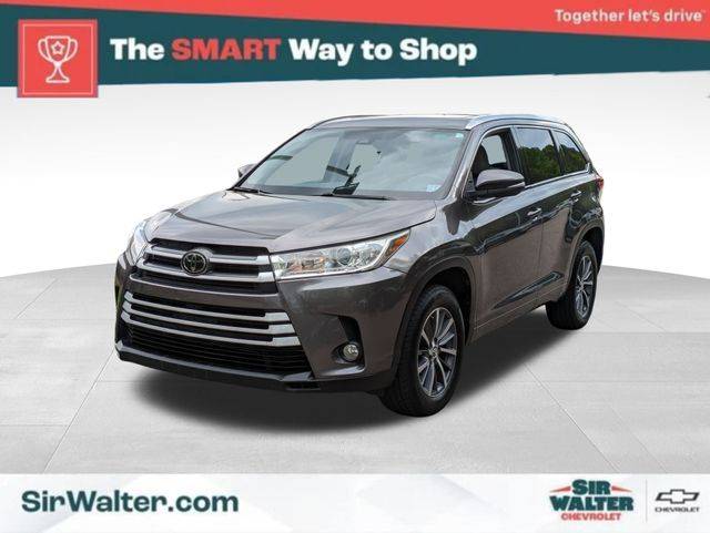2018 Toyota Highlander SE V6 — SUV — 87,688 mi — Raleigh, NC