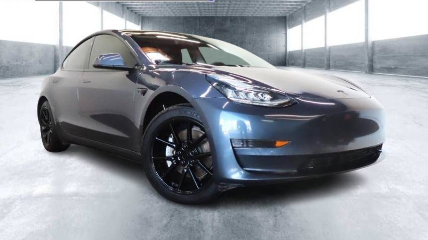 2020 Tesla Model 3 Standard Range — Sedan — 95,944 mi — Escondido, CA