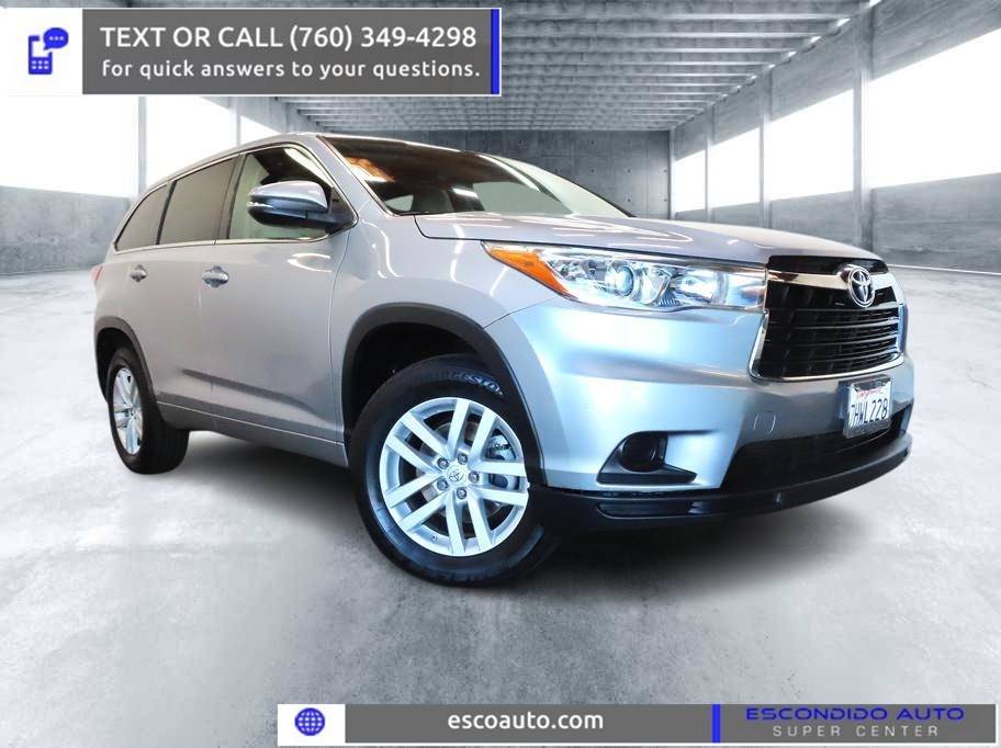 2015 Toyota Highlander LE — SUV — 141,775 mi — Escondido, CA