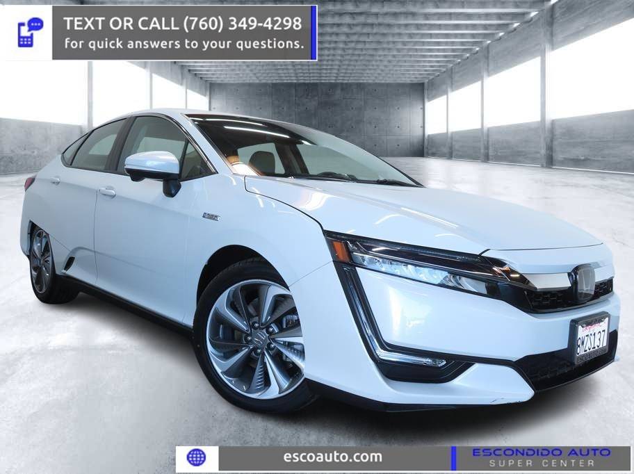 2019 Honda Clarity Plug-In Hybrid — Sedan — 25,079 mi — Escondido, CA