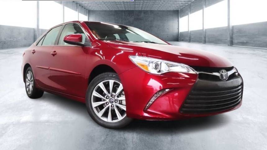2017 Toyota Camry LE — Sedan — 55,129 mi — Escondido, CA