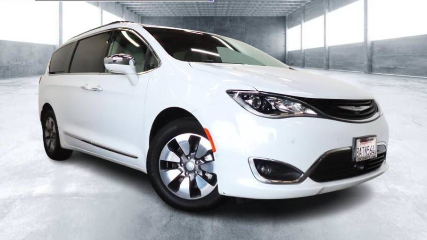 2018 Chrysler Pacifica Hybrid Limited — Minivan — 103,931 mi — Escondido, CA